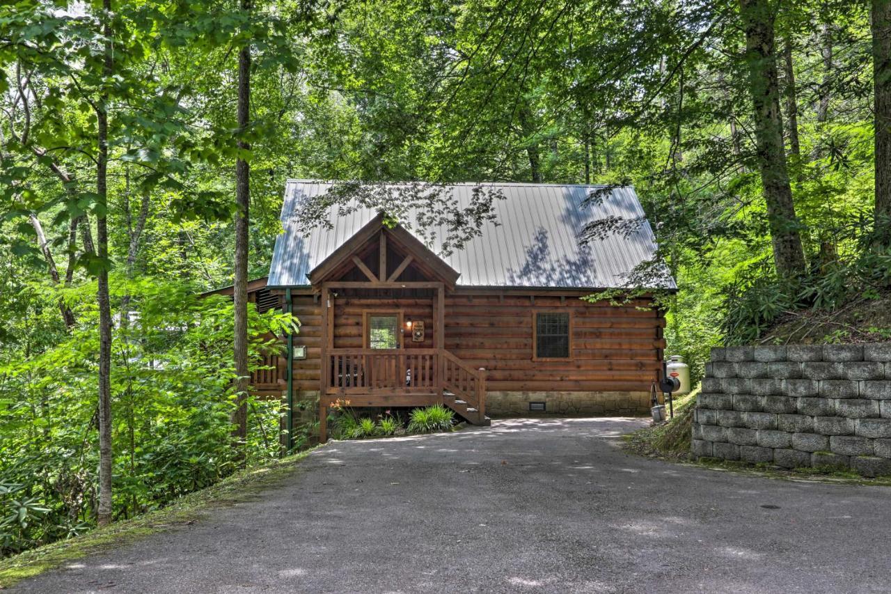 הוילה Gatlinburg Mountainside Escape With Deck And Hot Tub! מראה חיצוני תמונה